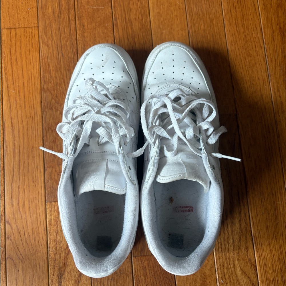 Nike Air Force One Supreme used.